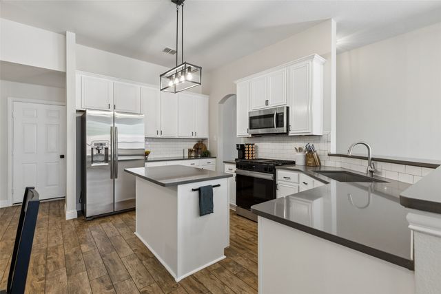 5141 Comstock Circle, Fort Worth, TX 76244