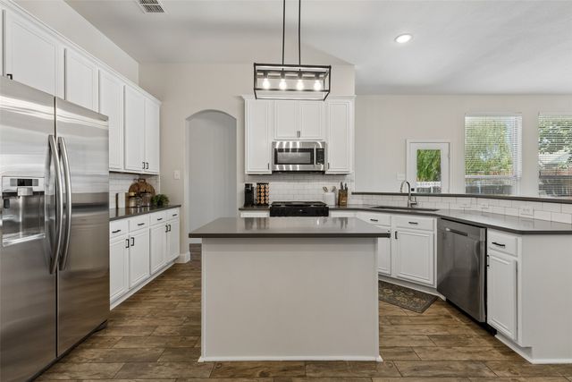 5141 Comstock Circle, Fort Worth, TX 76244