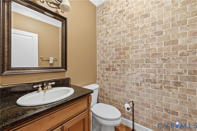 4724 Summer Lake Cir, Moseley, VA 23120