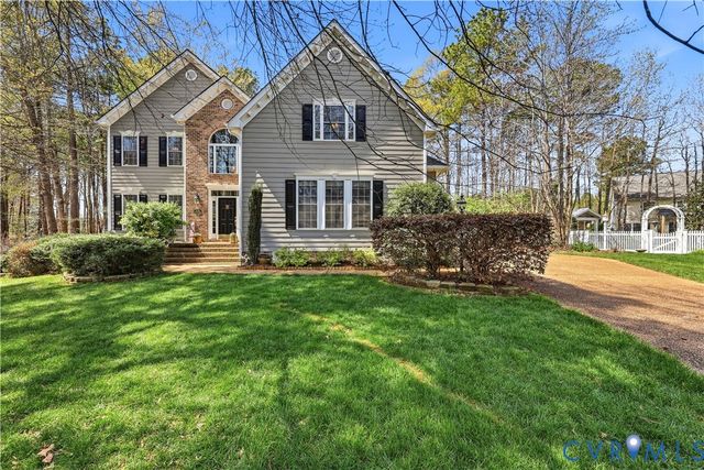 4724 Summer Lake Cir, Moseley, VA 23120