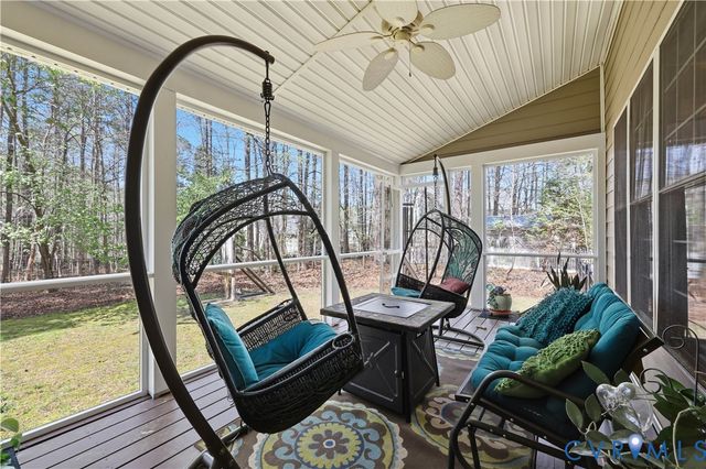 4724 Summer Lake Cir, Moseley, VA 23120