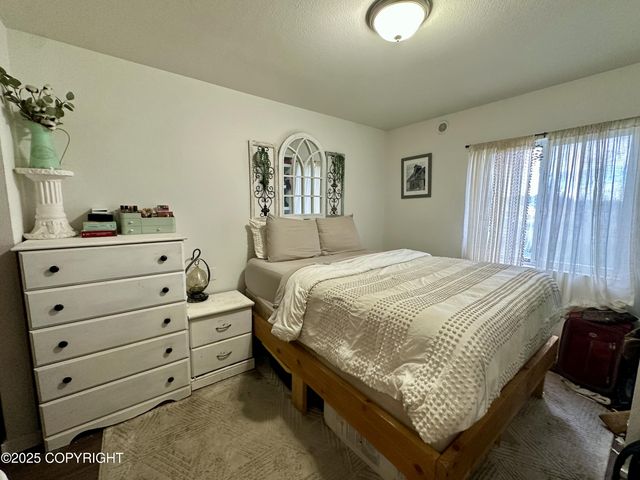 4671 Early Spring Street, Homer, AK 99603