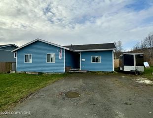 4671 Early Spring Street, Homer, AK 99603