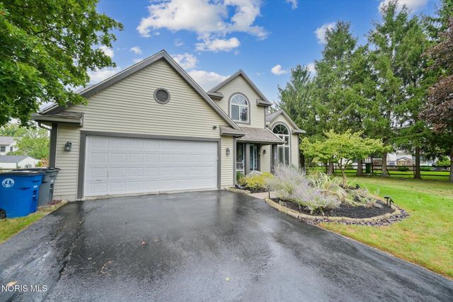 548 Fox View Court, Perrysburg, OH 43551
