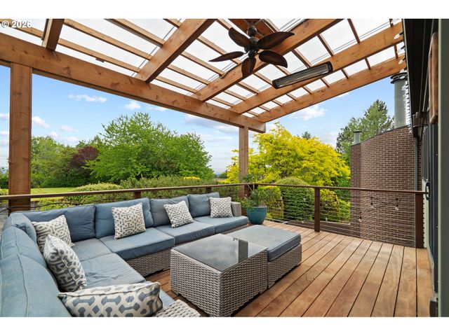13237 KNAUS Rd, Lake Oswego, OR 97034