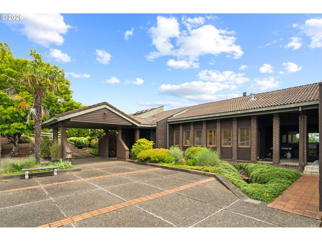 13237 KNAUS Rd, Lake Oswego, OR 97034