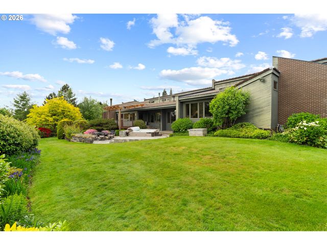 13237 KNAUS Rd, Lake Oswego, OR 97034