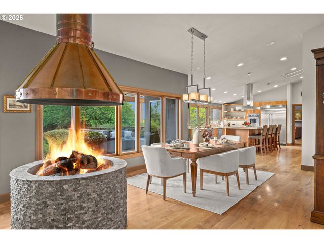 13237 KNAUS Rd, Lake Oswego, OR 97034