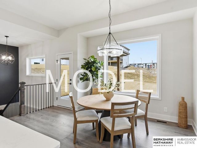 20126 S Street, Omaha, NE 68135