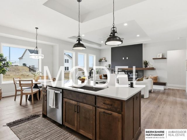 20126 S Street, Omaha, NE 68135