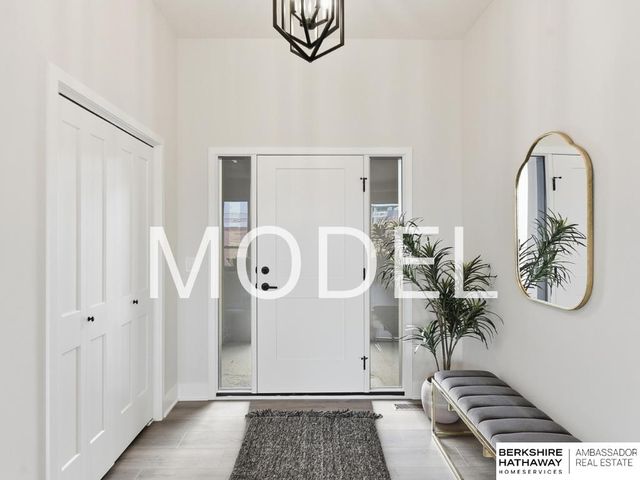 20126 S Street, Omaha, NE 68135