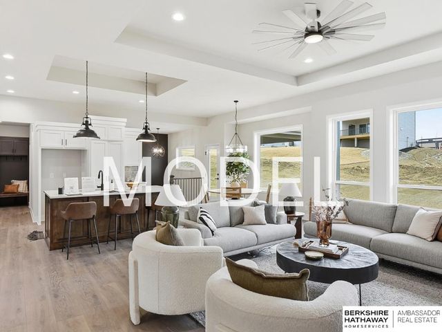 20126 S Street, Omaha, NE 68135