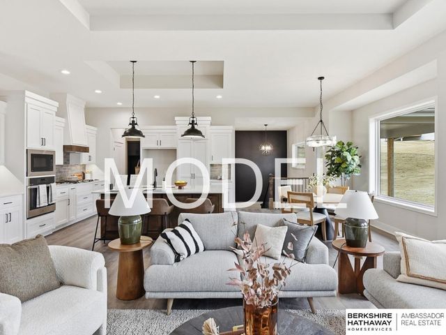 20126 S Street, Omaha, NE 68135