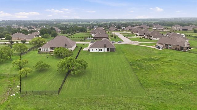 6008 Glenwood Drive, Joshua, TX 76058