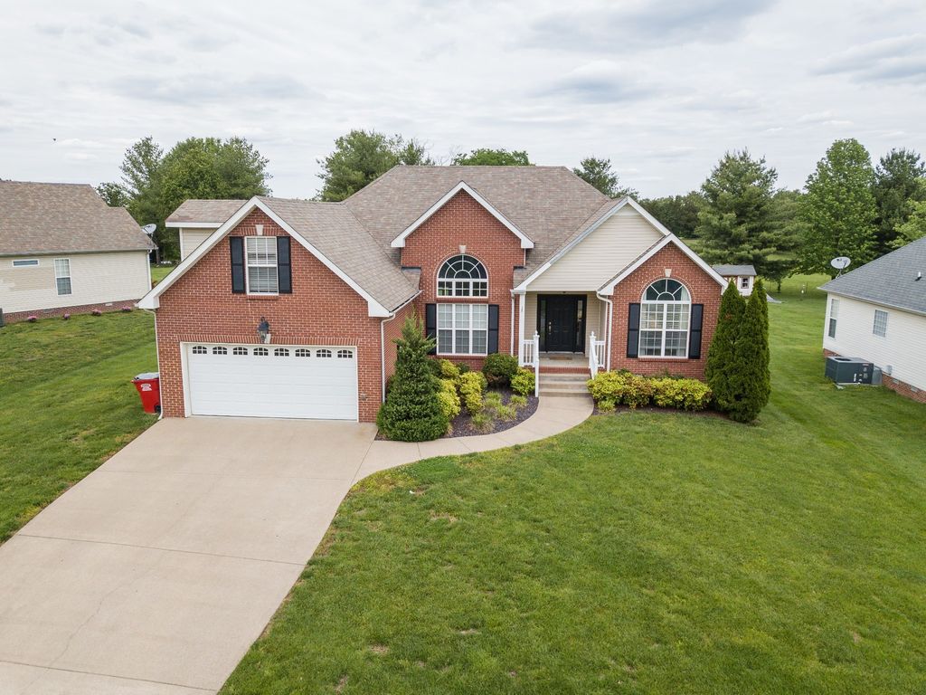 4394 Monticello Trce, Adams, TN 37010