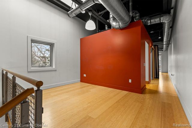 420 E Parent Avenue, Royal Oak, MI 48067