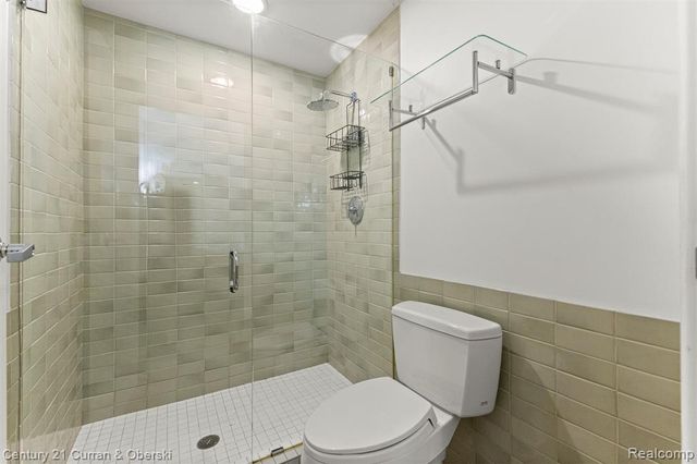 420 E Parent Avenue, Royal Oak, MI 48067