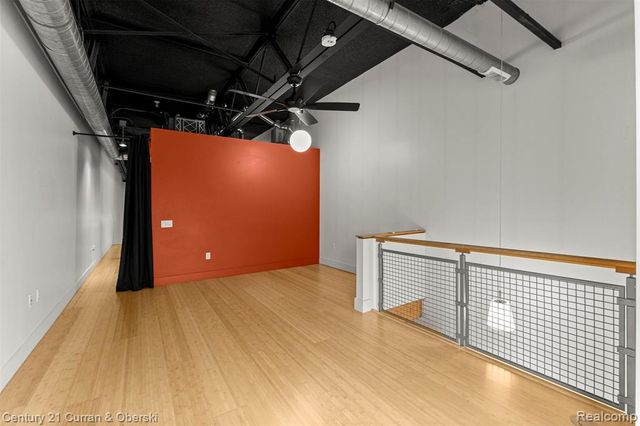 420 E Parent Avenue, Royal Oak, MI 48067