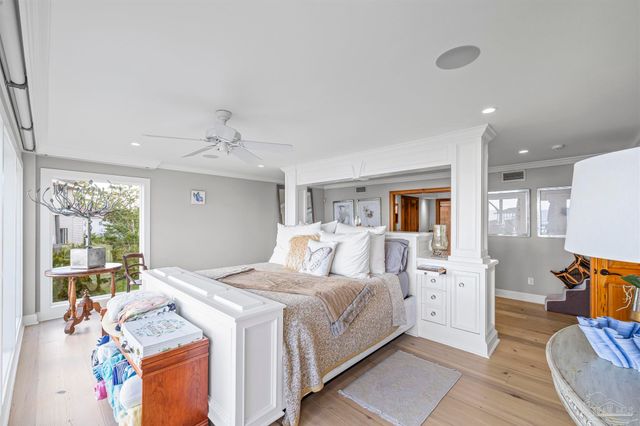 1323 Soundview Trl, Gulf Breeze, FL 32561