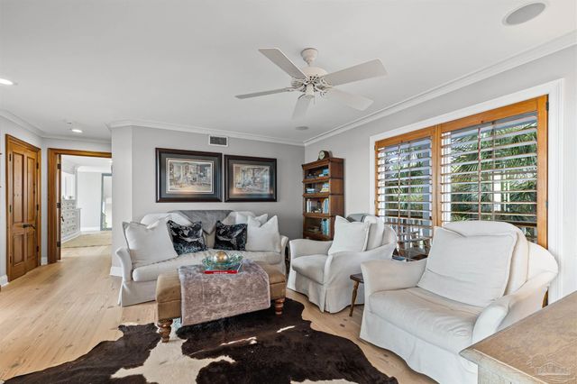 1323 Soundview Trl, Gulf Breeze, FL 32561