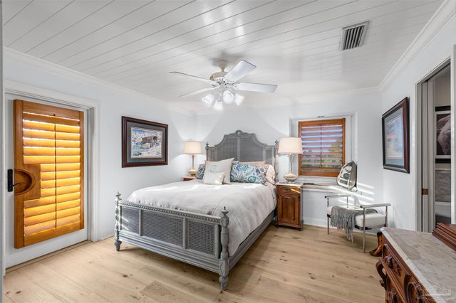 1323 Soundview Trl, Gulf Breeze, FL 32561