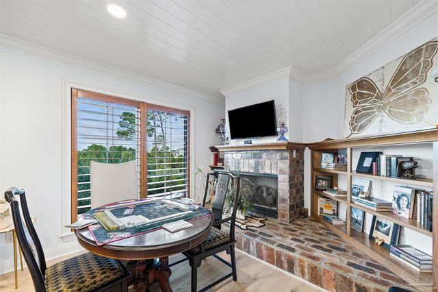 1323 Soundview Trl, Gulf Breeze, FL 32561