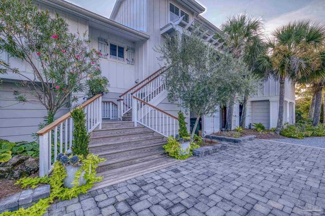 1323 Soundview Trl, Gulf Breeze, FL 32561