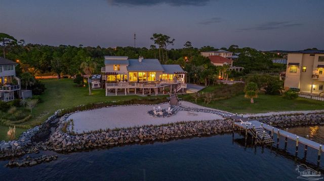 1323 Soundview Trl, Gulf Breeze, FL 32561