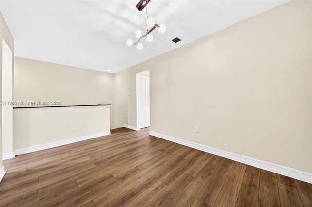 11616 SW 13th Ln, Pembroke Pines, FL 33025