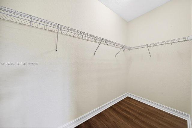 11616 SW 13th Ln, Pembroke Pines, FL 33025