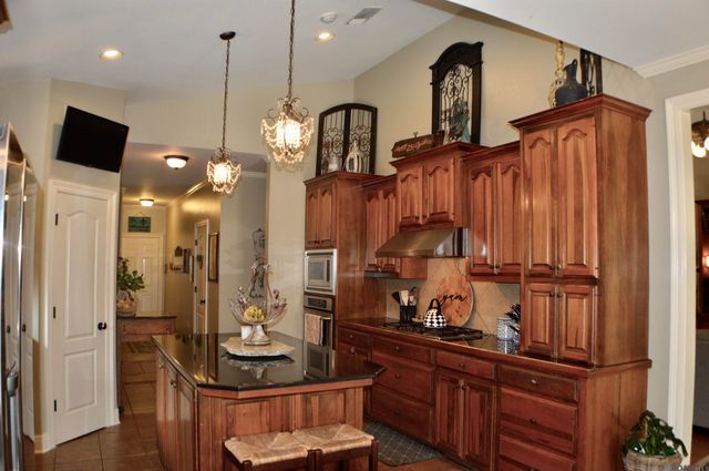 39430 Lakeland Ave, Prairieville, LA 70769