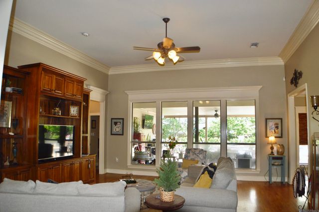 39430 Lakeland Ave, Prairieville, LA 70769