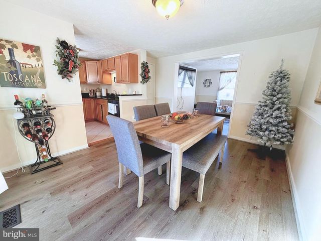 1204 CONEWAGO DR, Frederick, MD 21702