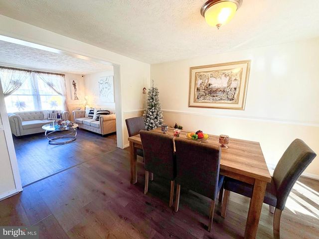 1204 CONEWAGO DR, Frederick, MD 21702