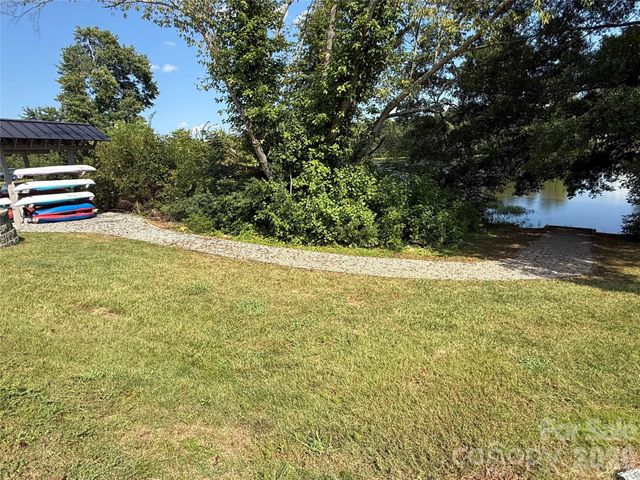 107 Longleaf Drive, Mooresville, NC 28117