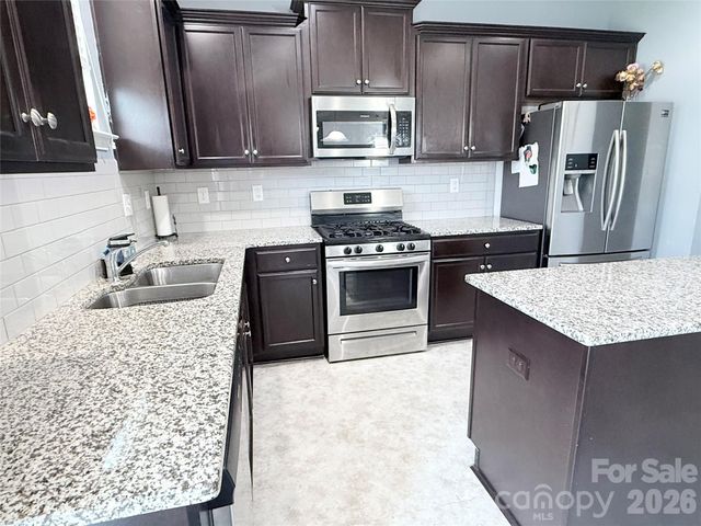 107 Longleaf Drive, Mooresville, NC 28117