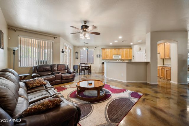 3147 E VALLEJO Drive, Gilbert, AZ 85298