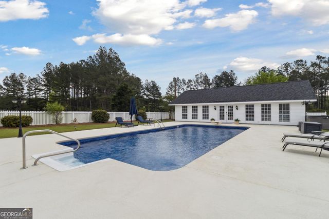 2571 Edgar Hodges Road, Claxton, GA 30417