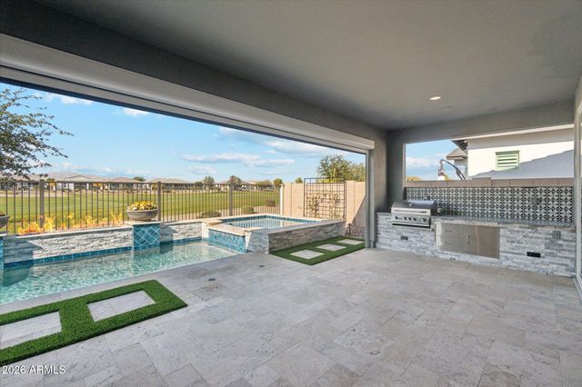 11138 N San Clemente Street, Surprise, AZ 85388