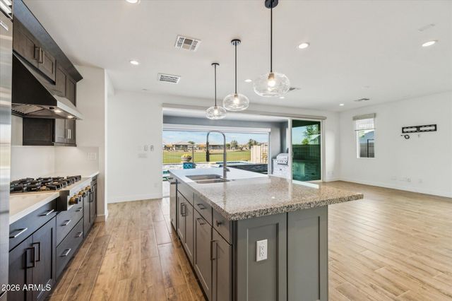 11138 N San Clemente Street, Surprise, AZ 85388