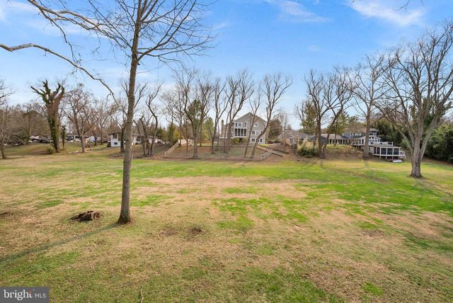 19451 YOUNGS CLIFF RD, Sterling, VA 20165