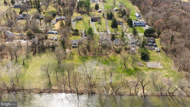 19451 YOUNGS CLIFF RD, Sterling, VA 20165