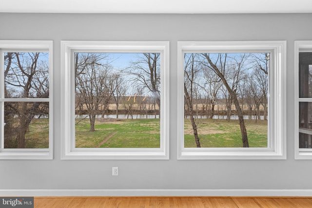 19451 YOUNGS CLIFF RD, Sterling, VA 20165