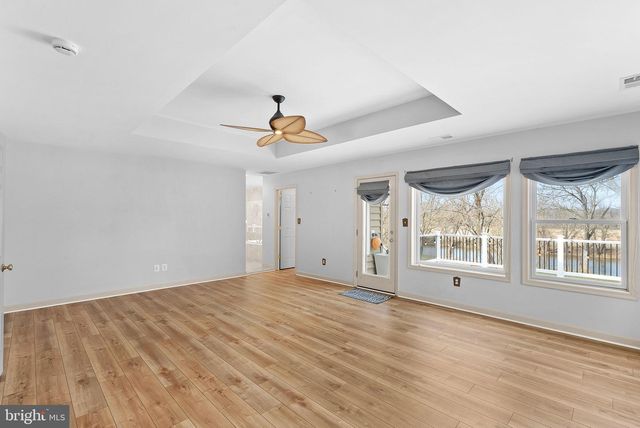 19451 YOUNGS CLIFF RD, Sterling, VA 20165