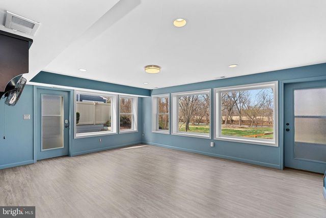 19451 YOUNGS CLIFF RD, Sterling, VA 20165