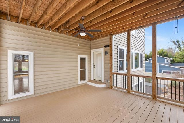 19451 YOUNGS CLIFF RD, Sterling, VA 20165