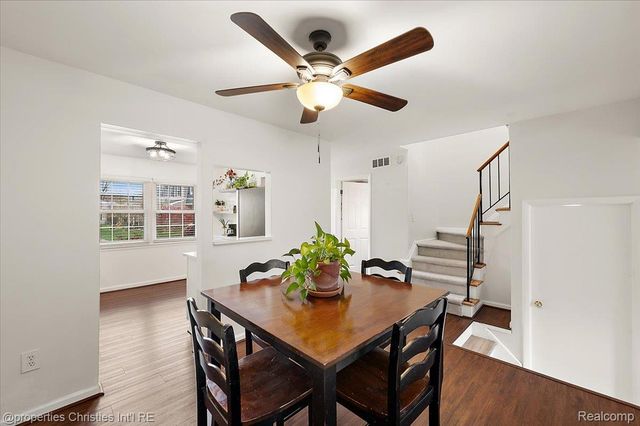 41327 Lagoon Court, Northville, MI 48167