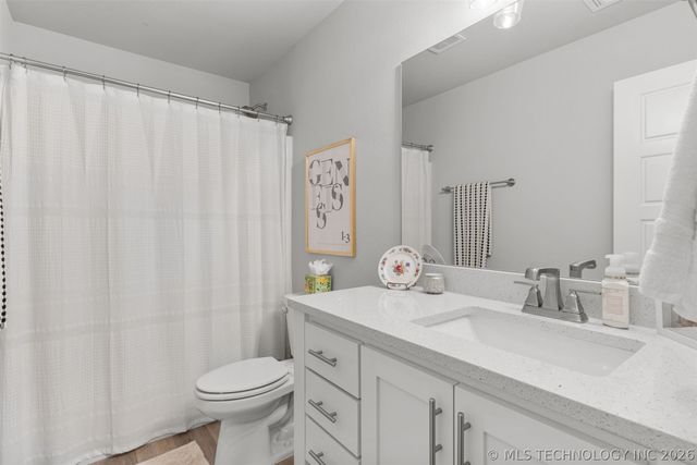 14964 S Poplar Place, Glenpool, OK 74033