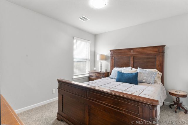 14964 S Poplar Place, Glenpool, OK 74033