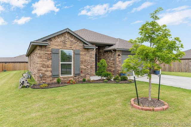 14964 S Poplar Place, Glenpool, OK 74033